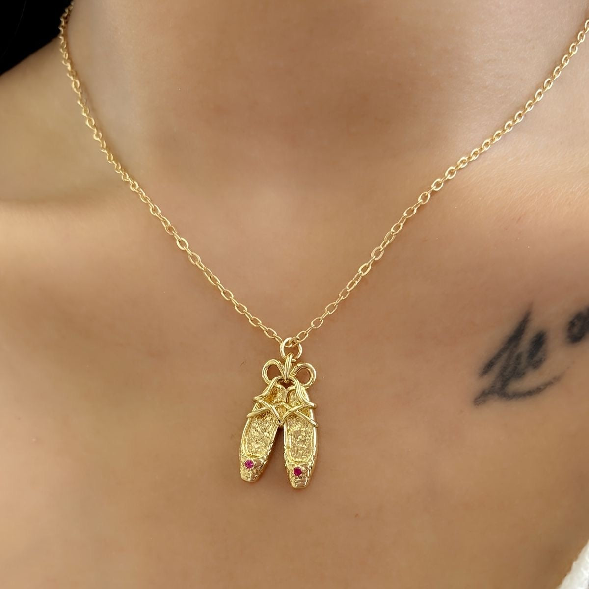 BALLERINA (18k)