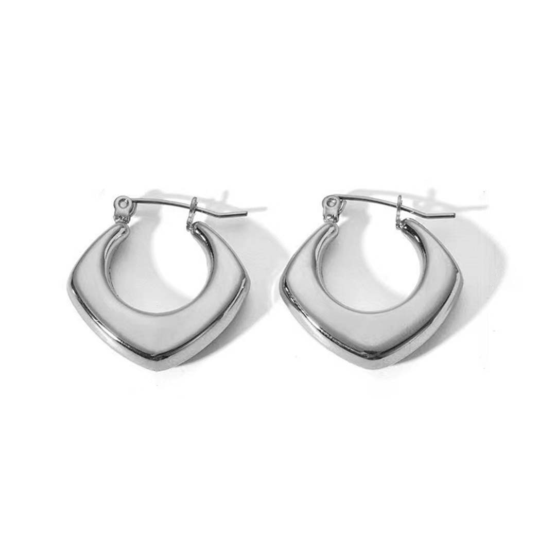 TIA HOOPS (18k)