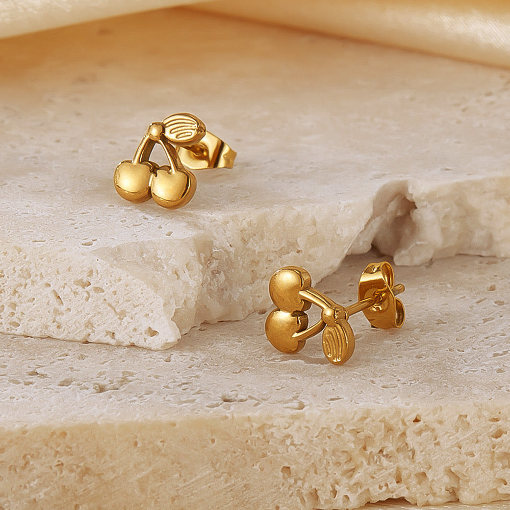 CHERRY STUD EARRINGS (18k)