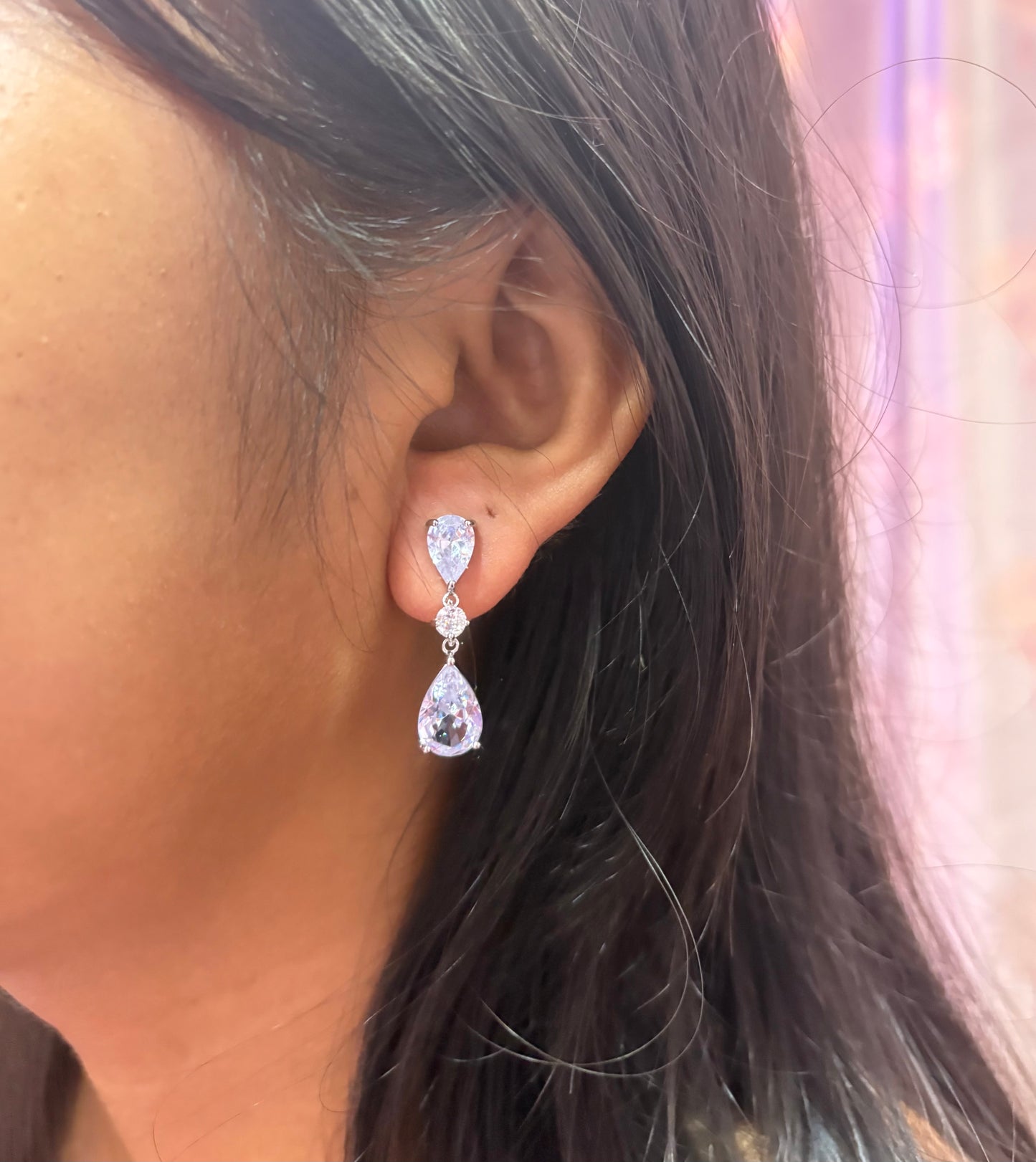 DROP EARRINGS