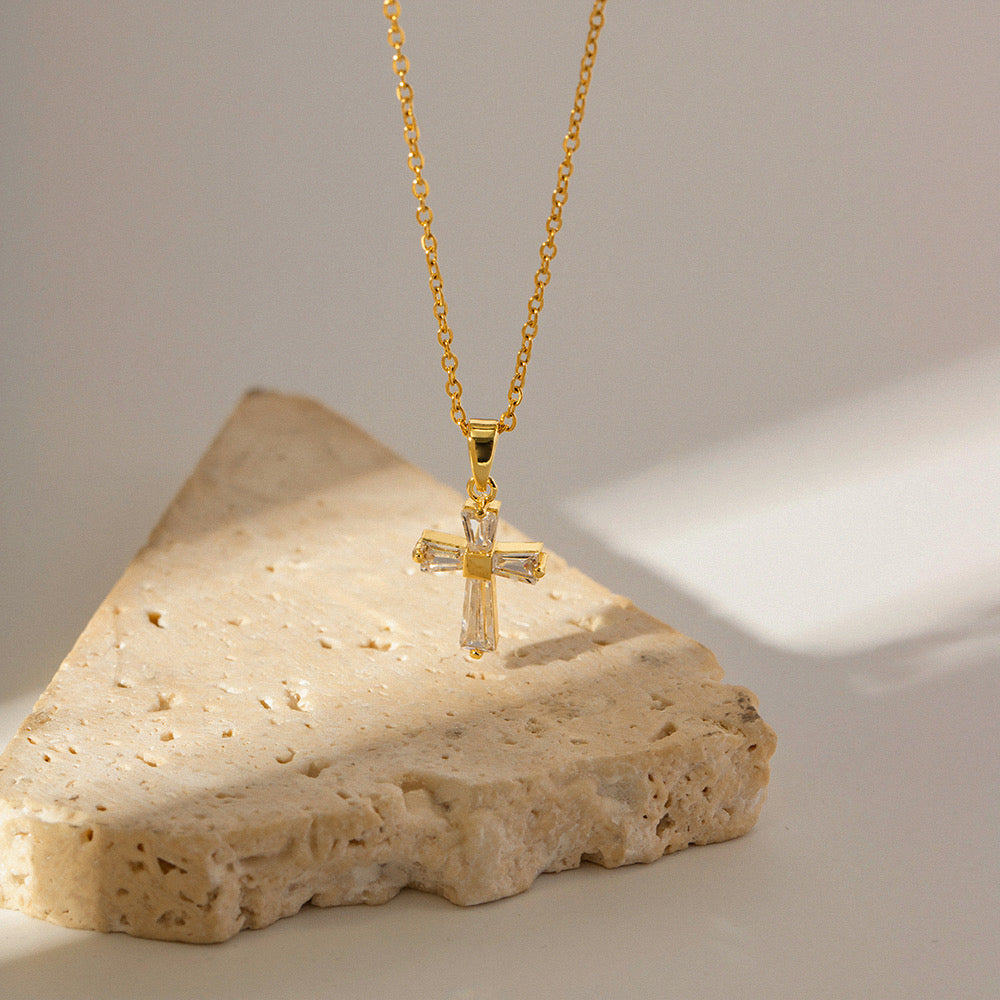 CROSS NECKLACE 2.0 (18k)