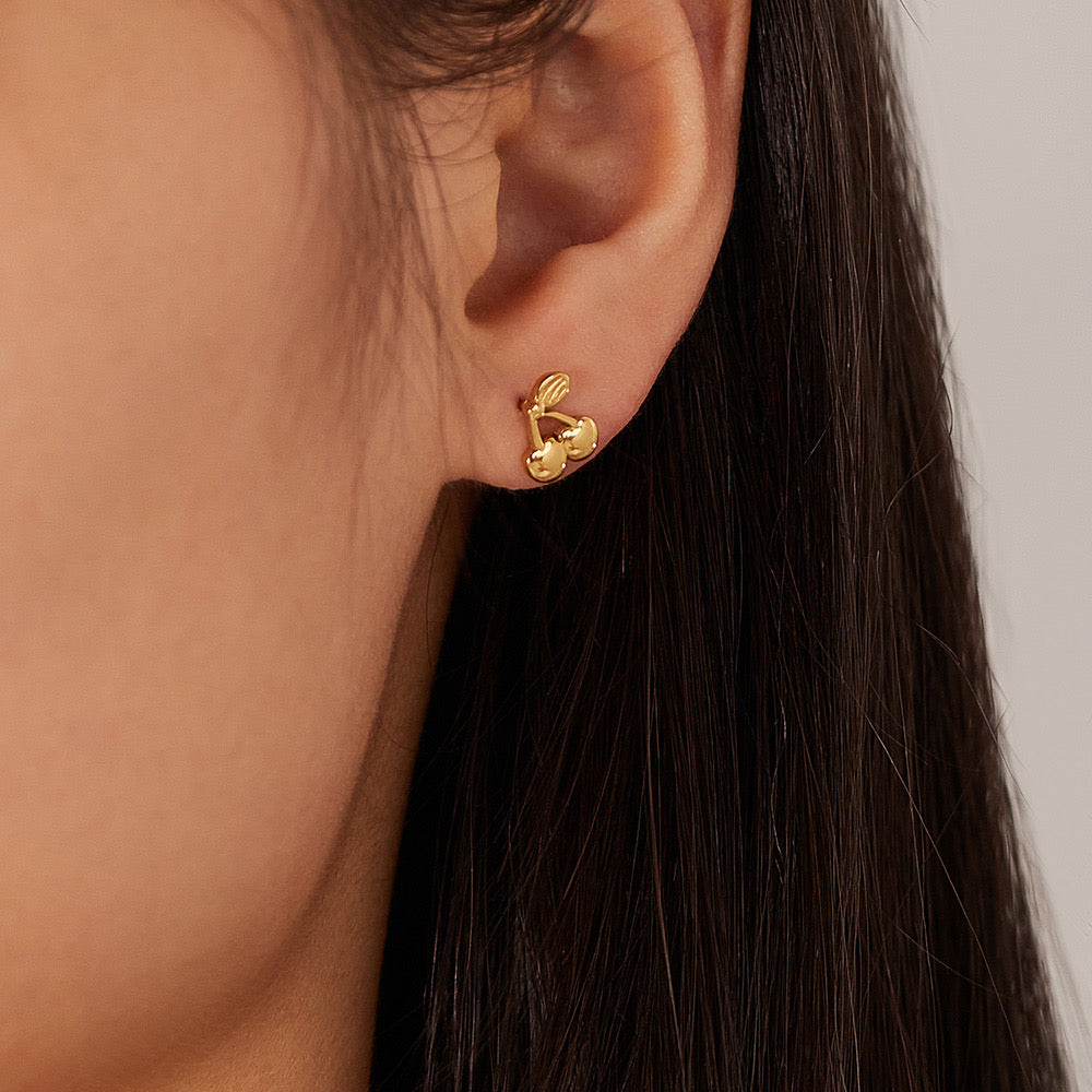 CHERRY STUD EARRINGS (18k)