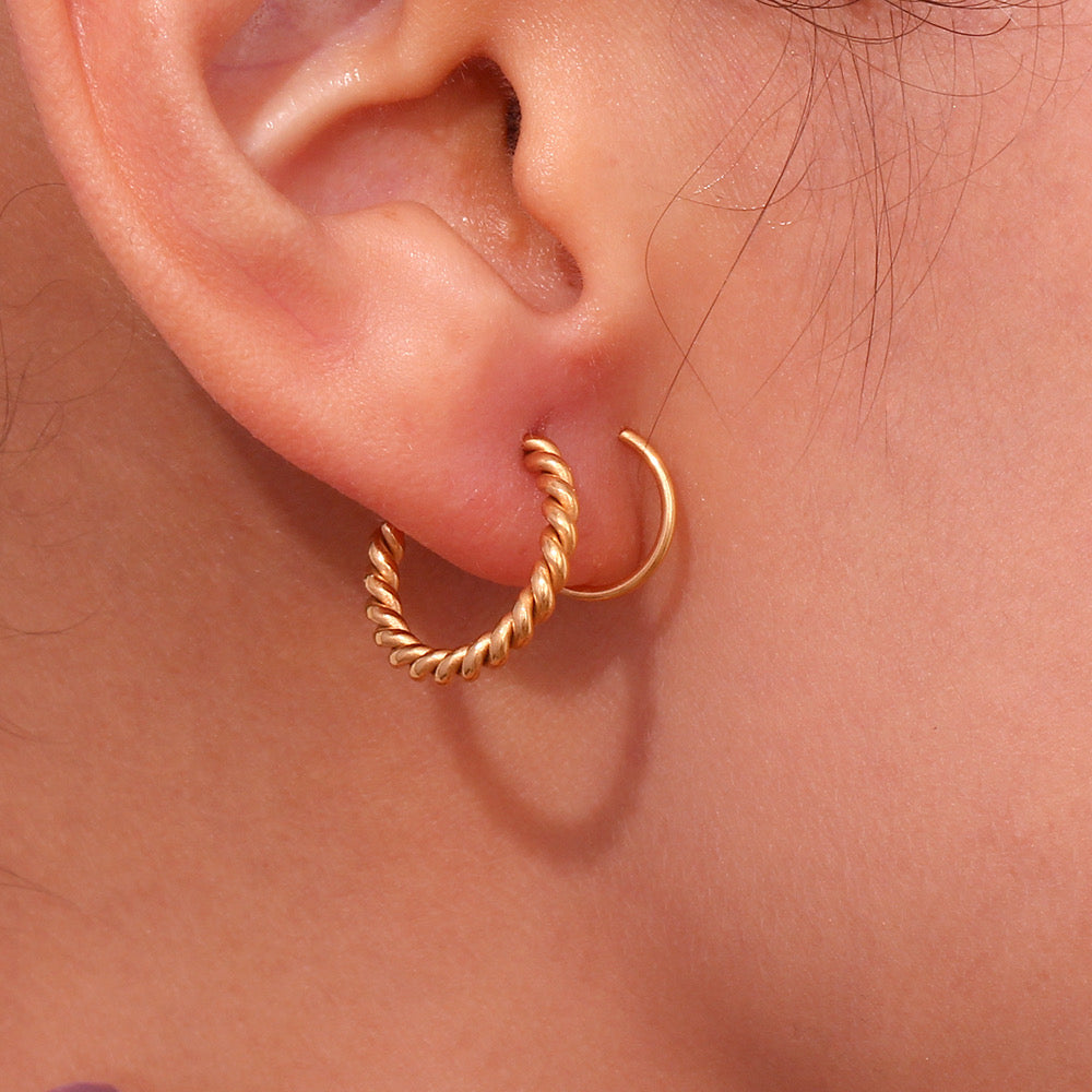 TWIST SPIRAL EARRING (18k)
