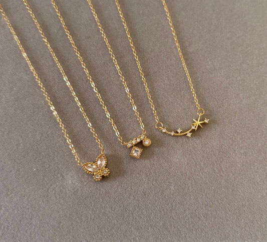 MINIMAL NECKLACES (18k)
