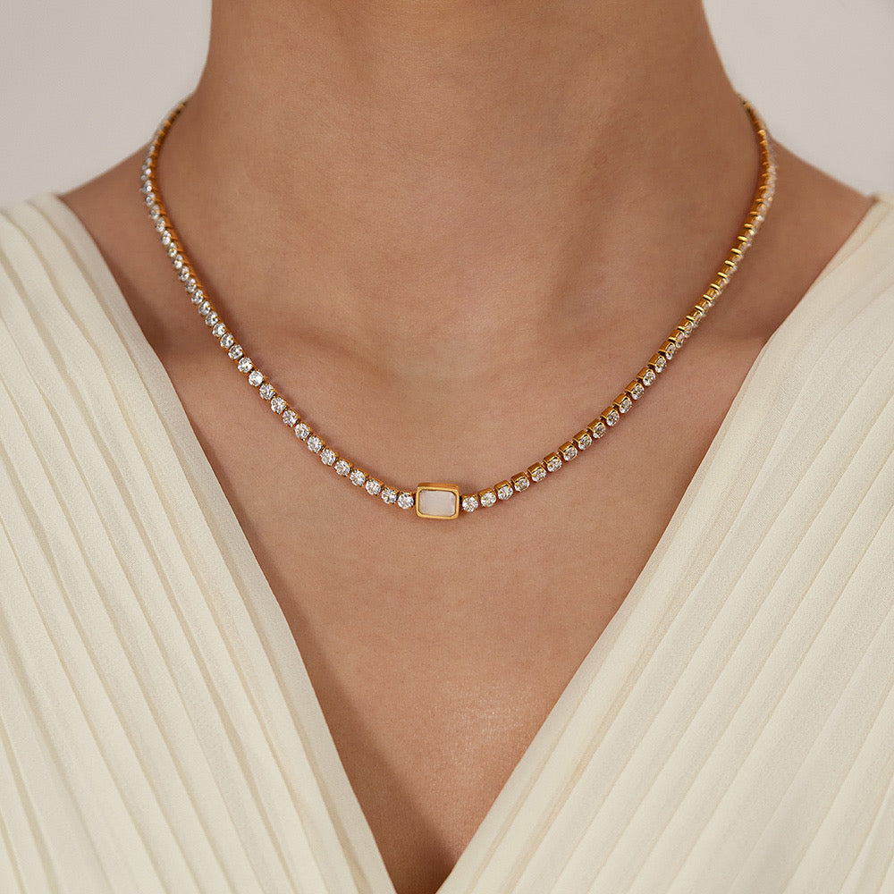 SARETEE NECKLACE (18k)