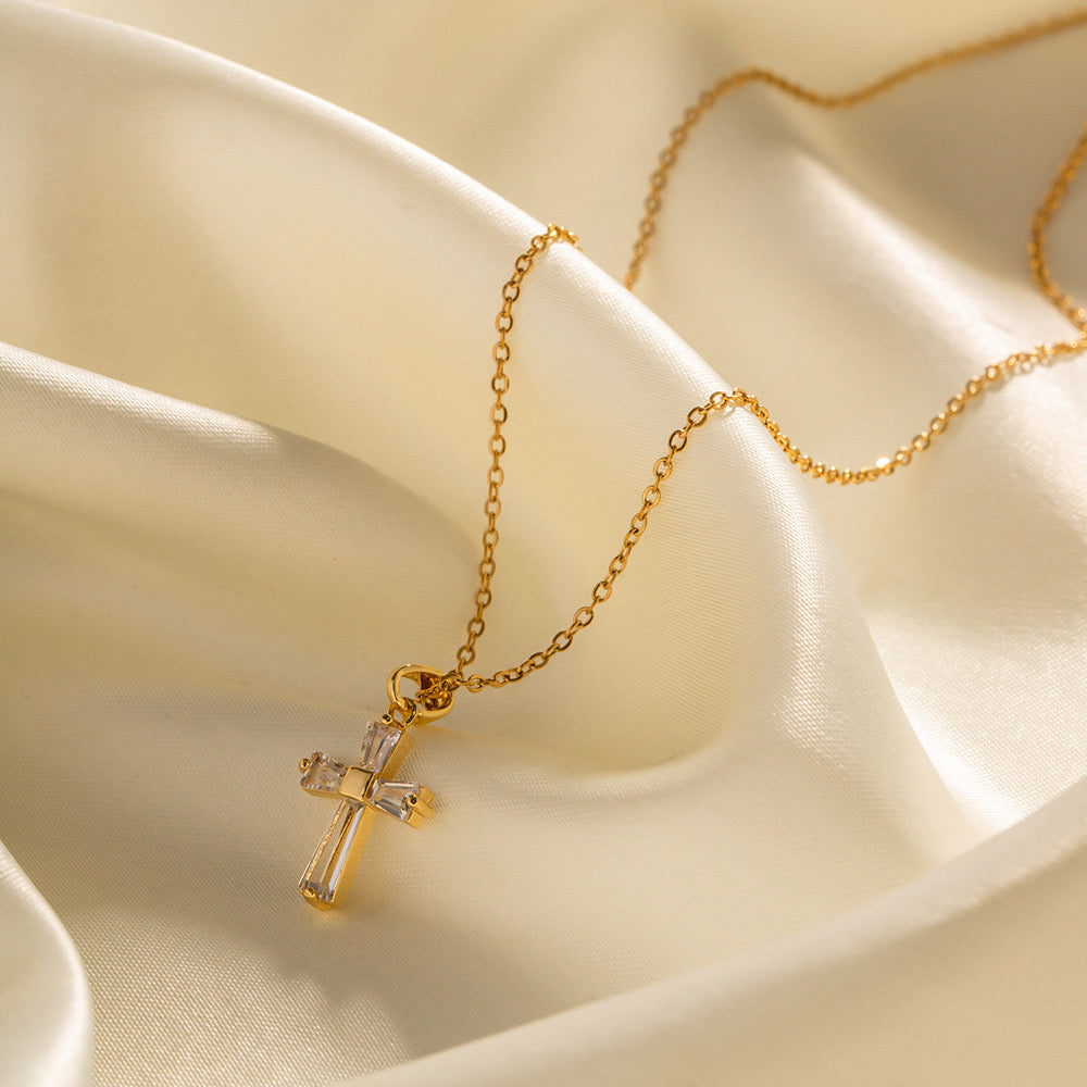 CROSS NECKLACE 2.0 (18k)