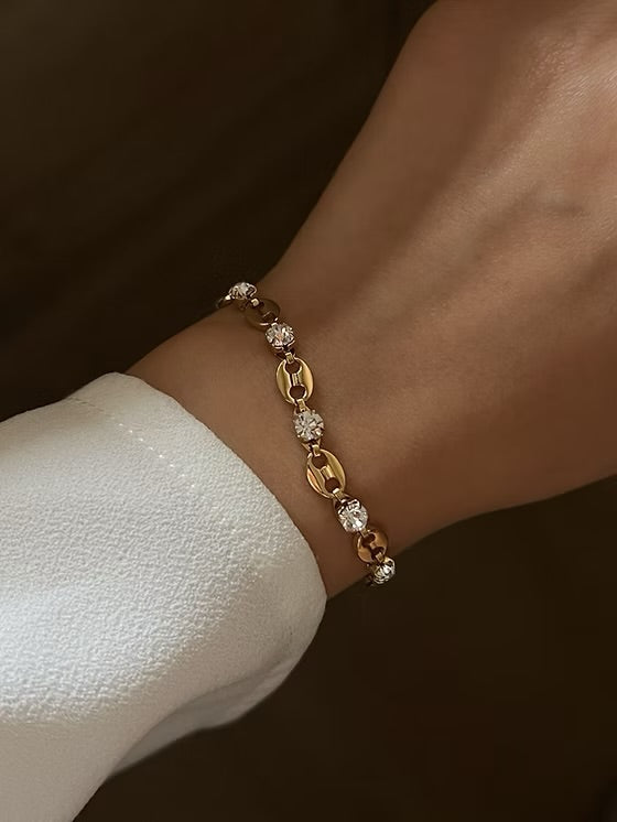 AMINA (18k)