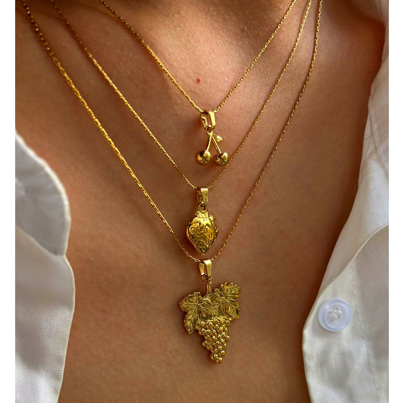 CHERRY NECKLACE (18k)