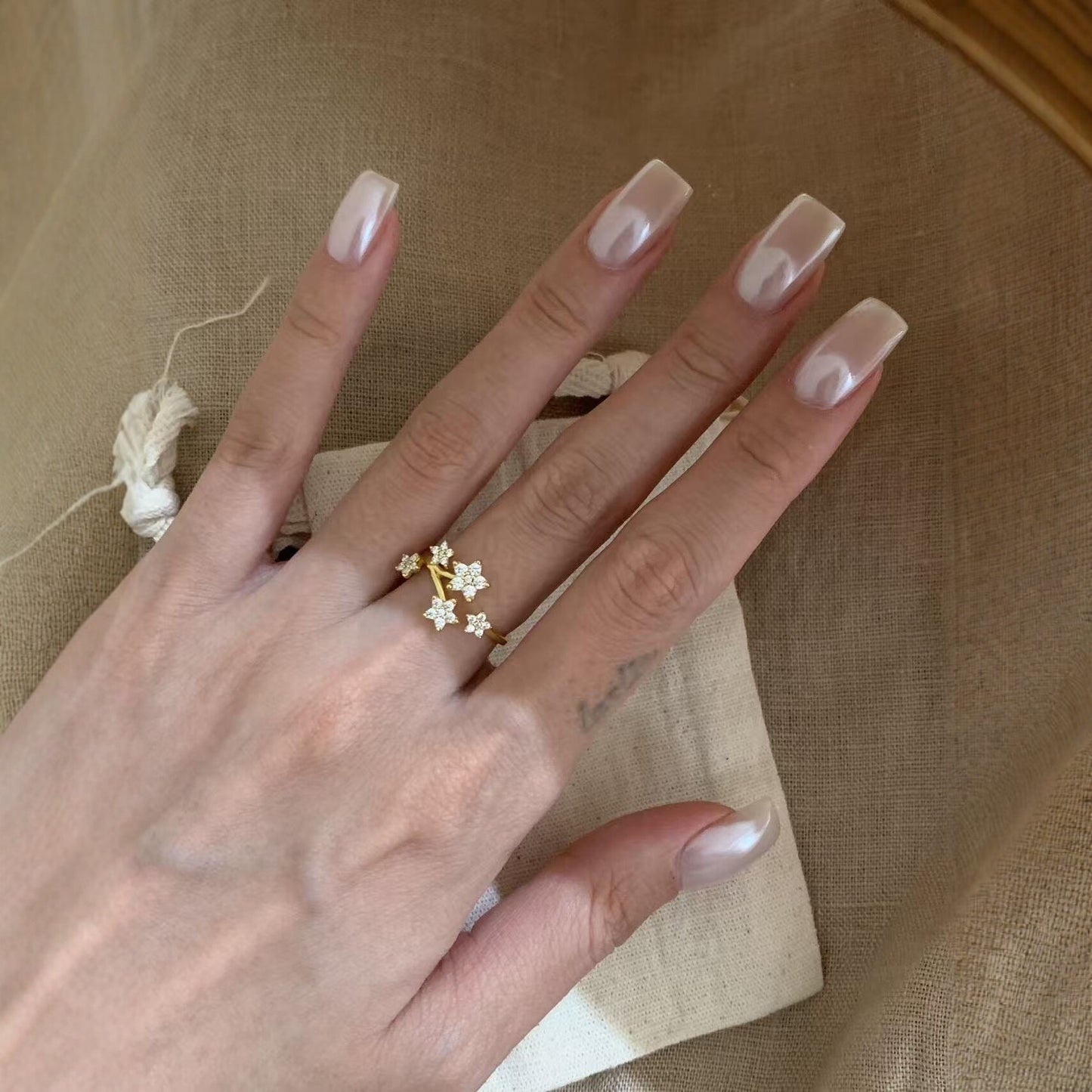 DAISIES RING (18k)