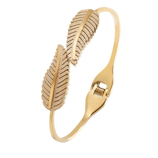 BREINNE BAND (18k)