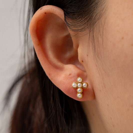 CROSS STUDS (18k)