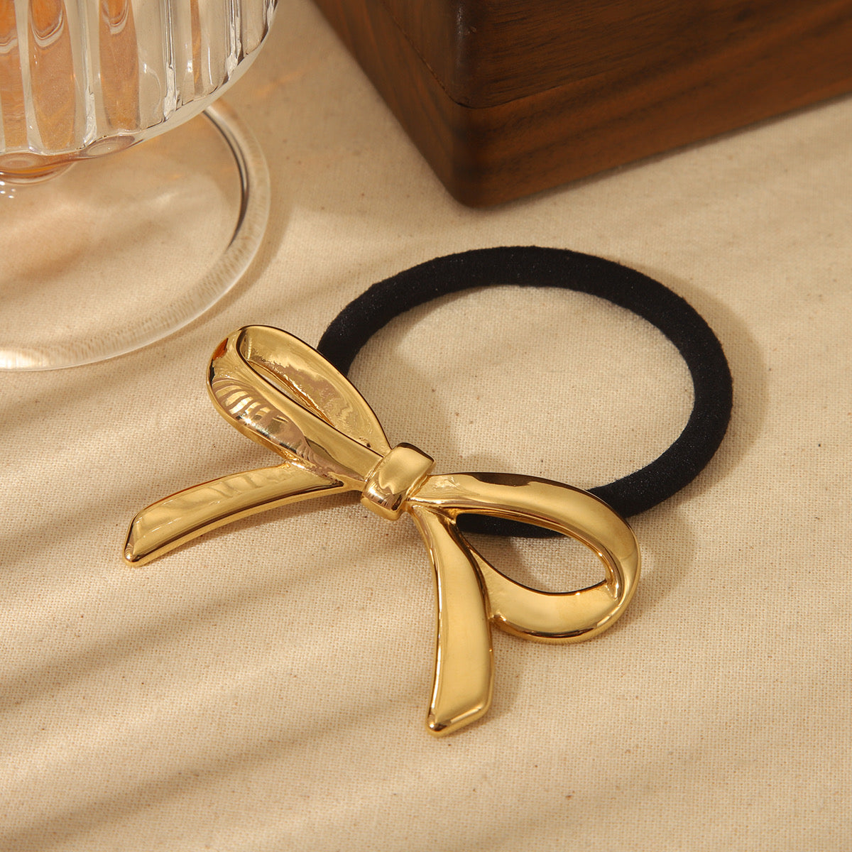 BOW HAIR-TIE (18k)