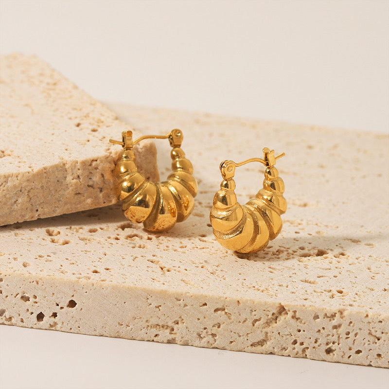 CROISSANT HOOPS (18k)