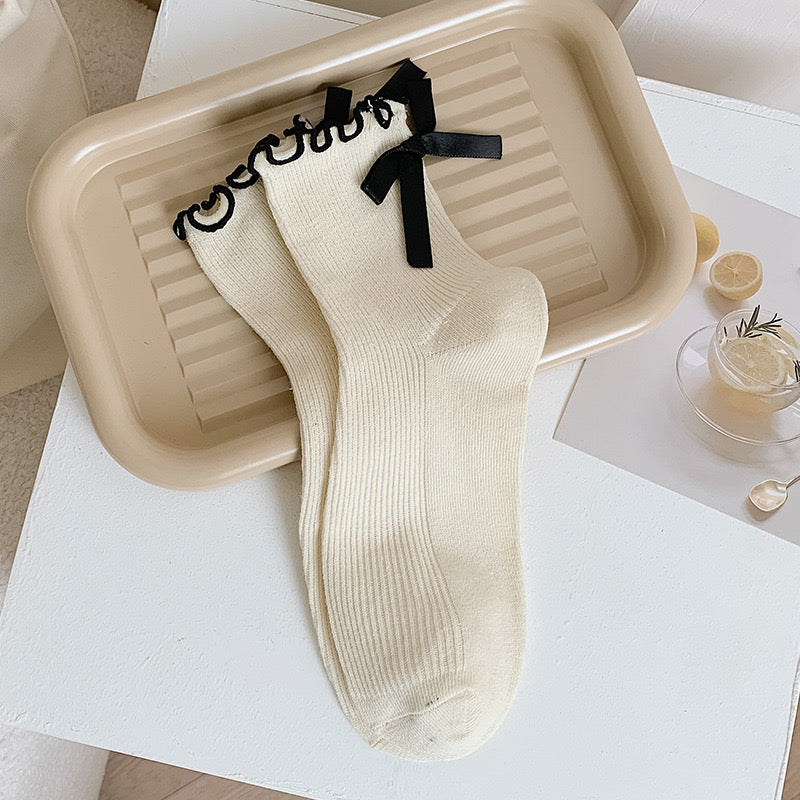BOW KNOT SOCKS