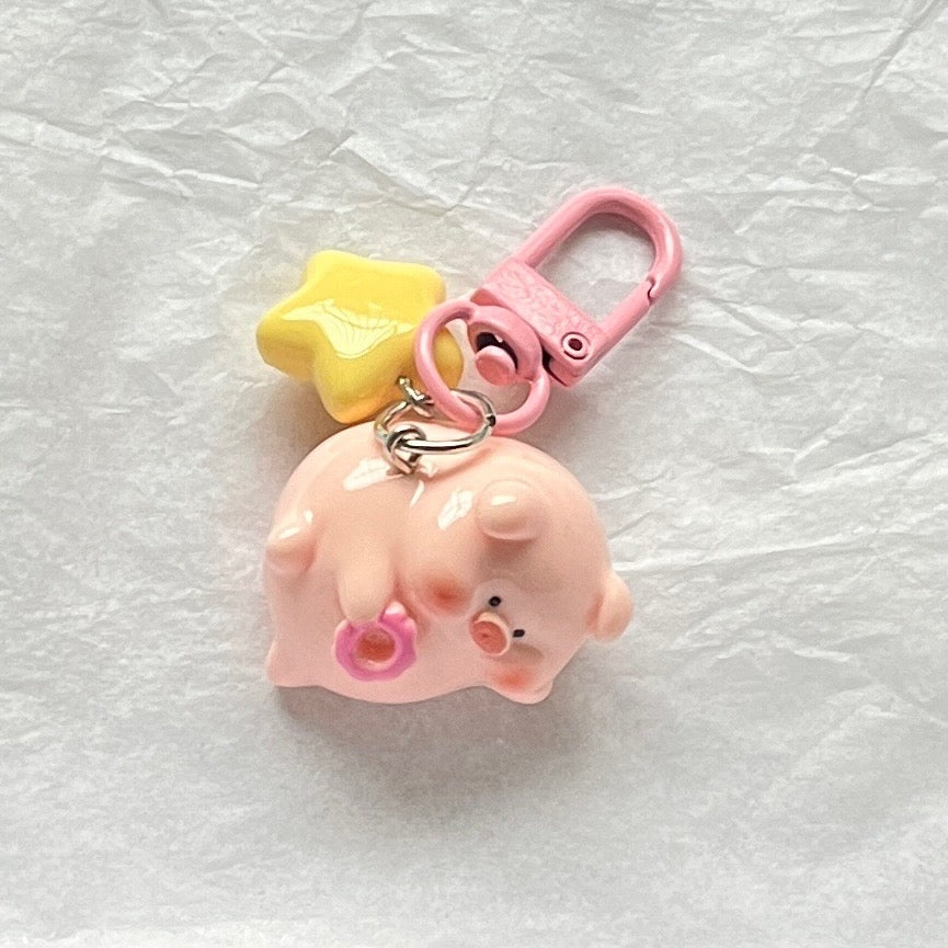 PIGGY KEYCHAIN