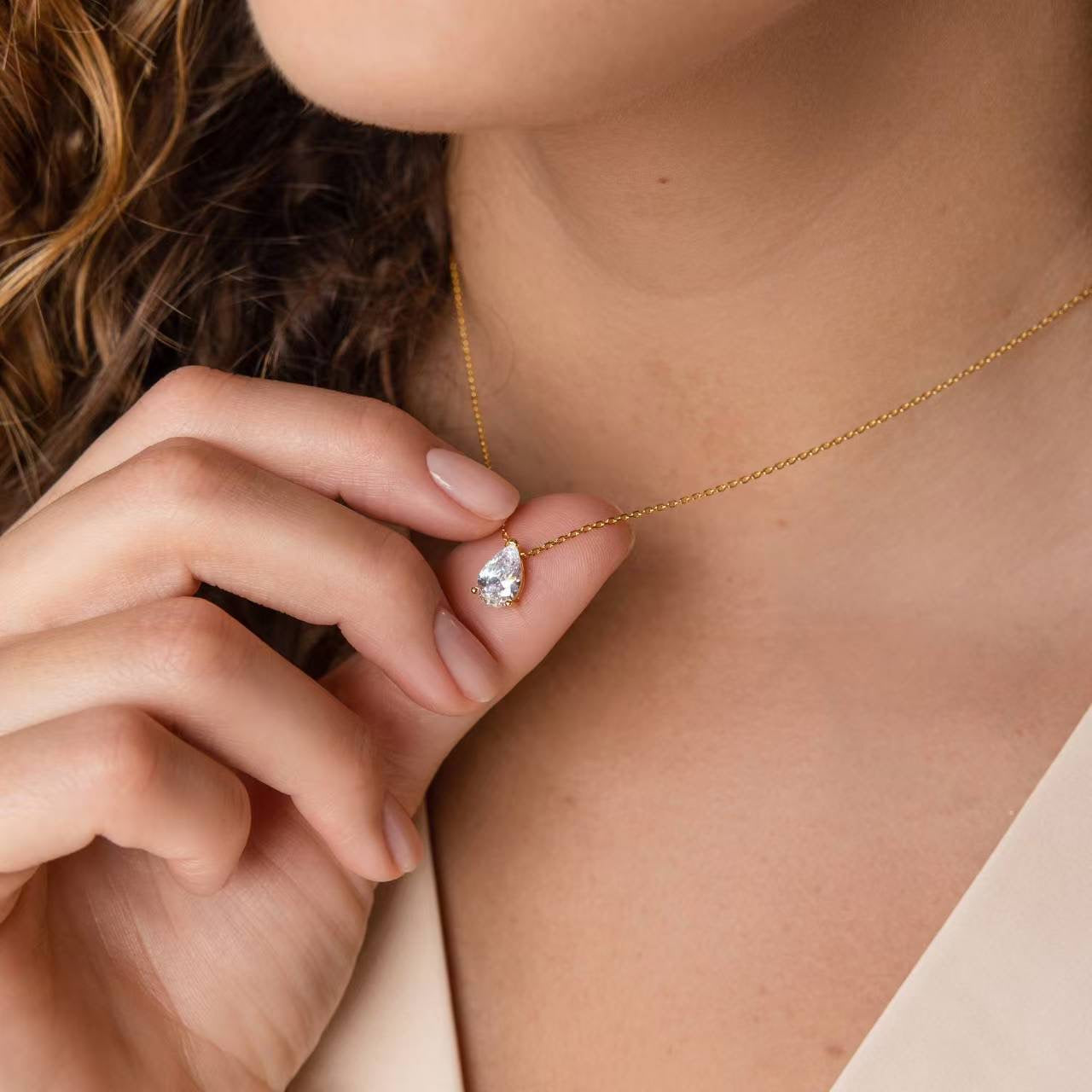 TRINKET NECKLACE (18k)