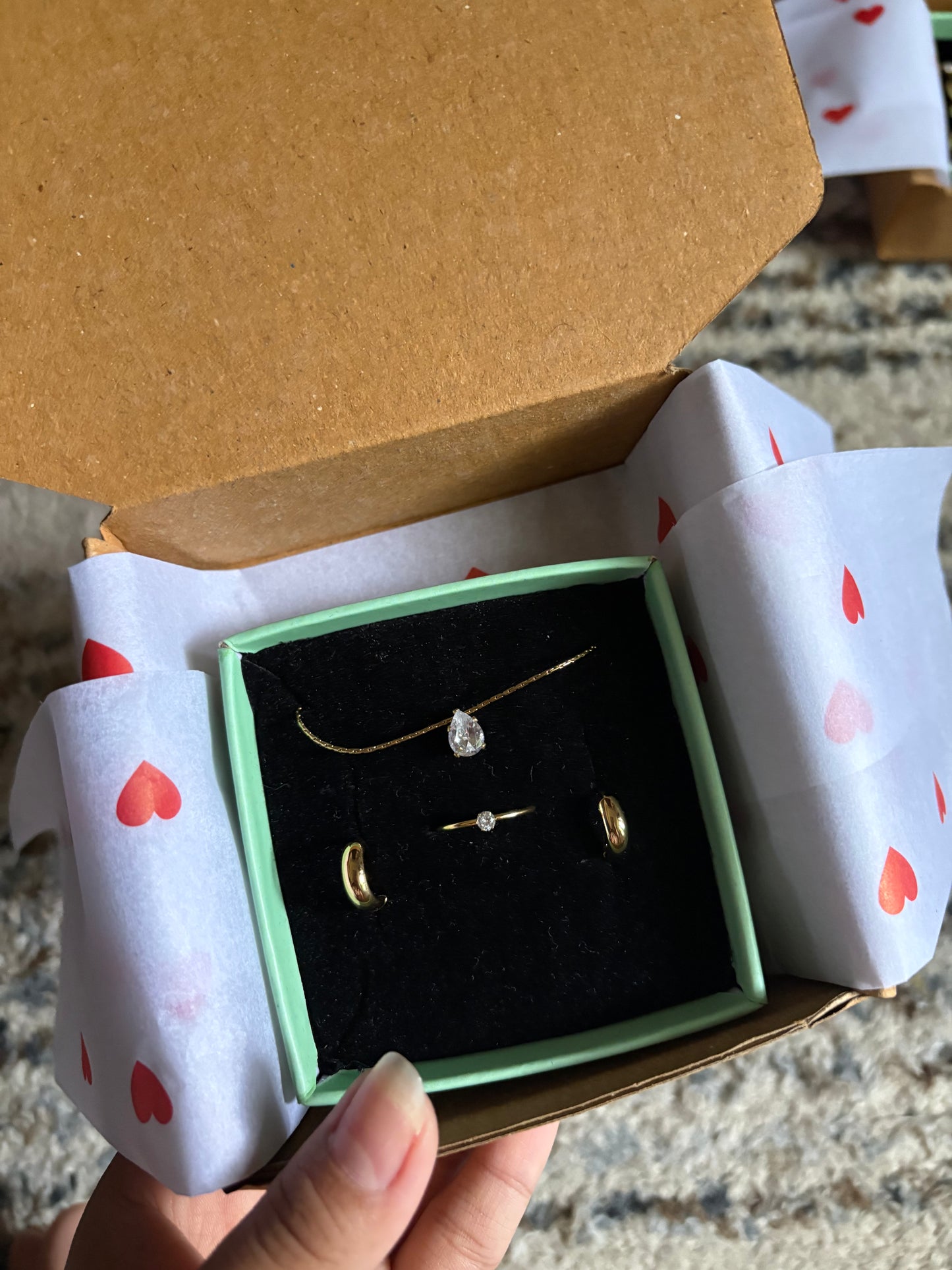 TINY HOOPS 2.0 (18k)