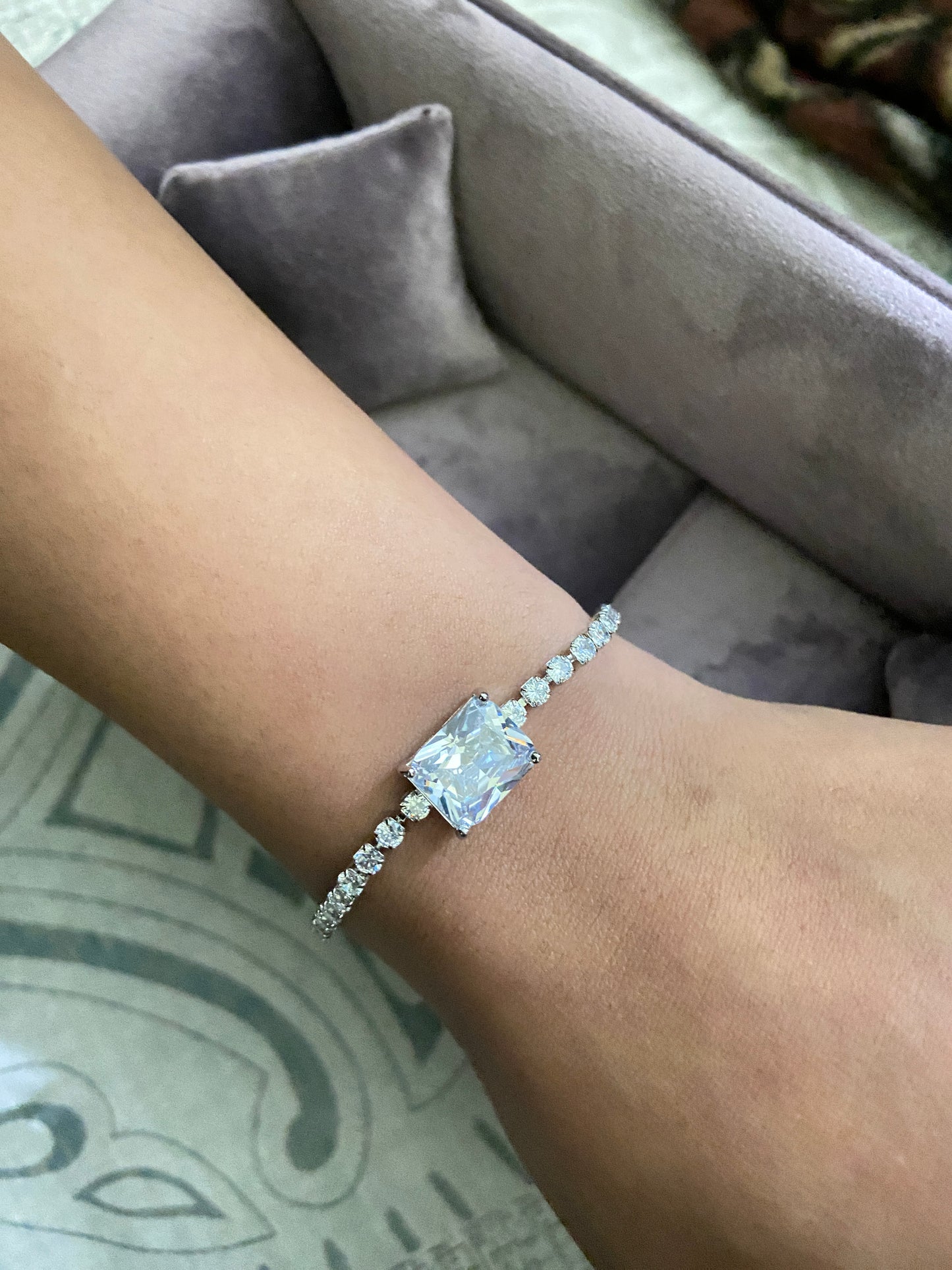 RHINESTONE BRACELET